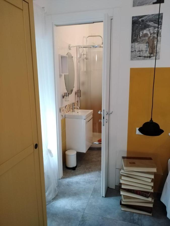 Il Ghiro Bed & Breakfast Levanto Bagian luar foto