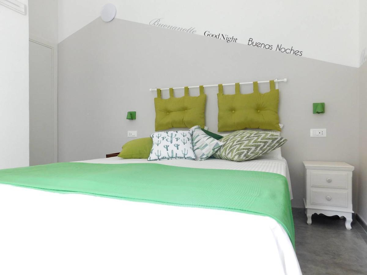 Il Ghiro Bed & Breakfast Levanto Bagian luar foto